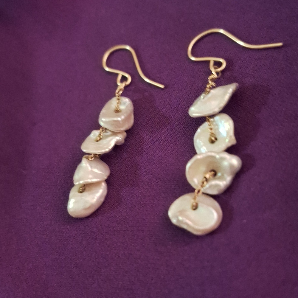 Fresh Water Like Keshi Earringa